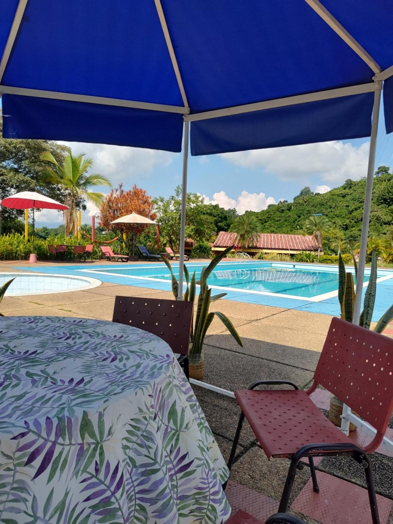El Paraiso *