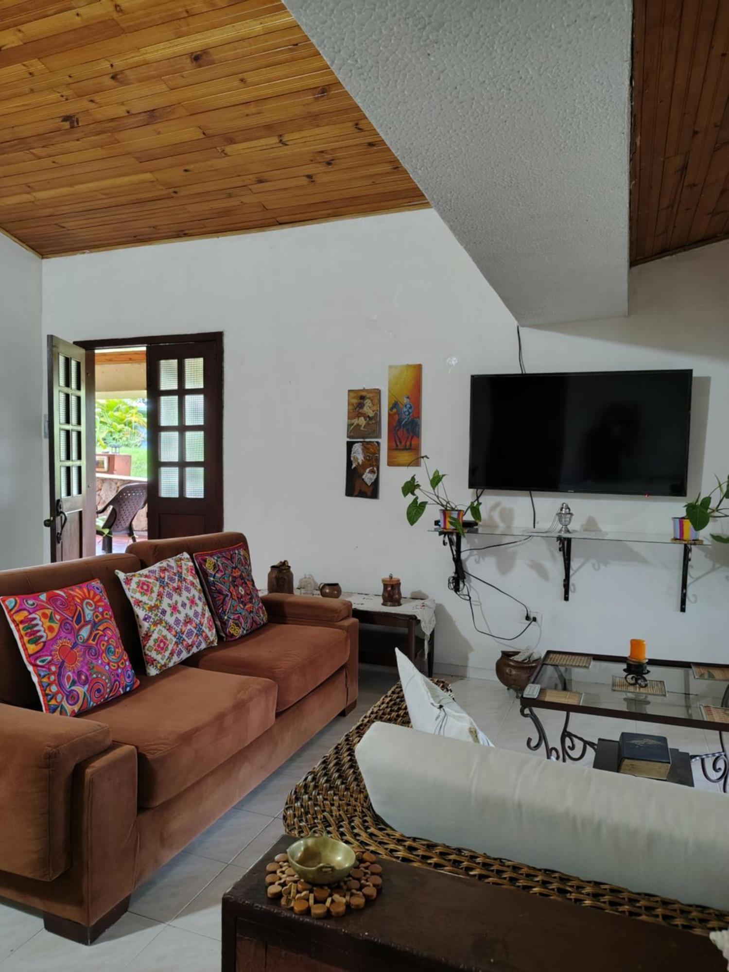 El Paraiso Chalet La Mesa (Tequendama)